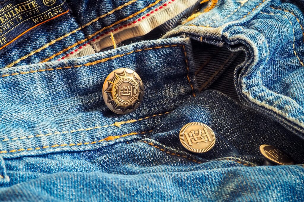 jeans, trousers, trouser buttons-2979818.jpg